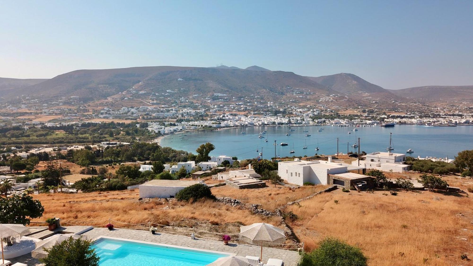 Blue Bay Heliolithos Hotel Парос Екстериор снимка