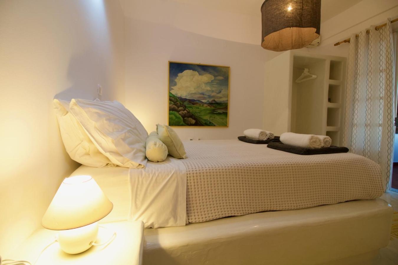Blue Bay Heliolithos Hotel Парос Екстериор снимка